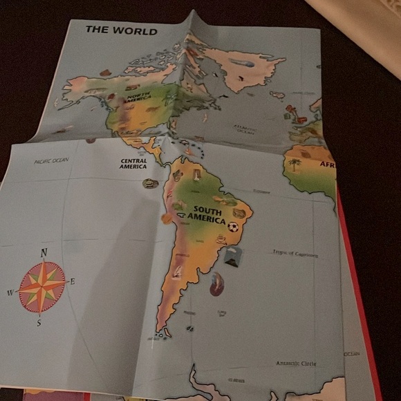 Big Block World Atlas Puzzle - Picture 4 of 10